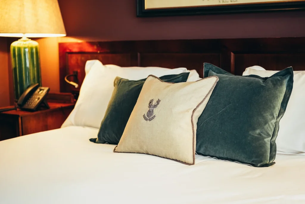 Rowsley-bedroom-pillows